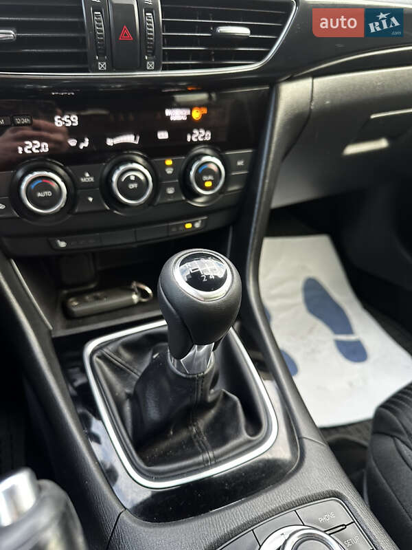 Универсал Mazda 6 2012 в Хмельницком