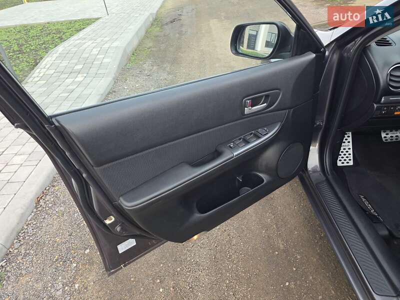 Седан Mazda 6 2006 в Одесі