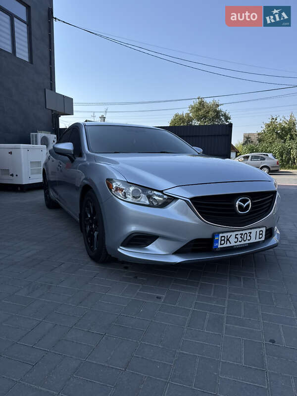 Седан Mazda 6 2016 в Костополе