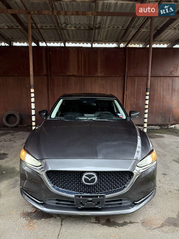 Седан Mazda 6 2018 в Киеве