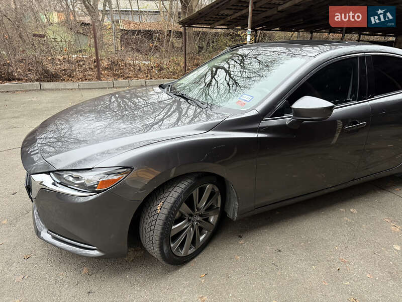 Седан Mazda 6 2018 в Киеве
