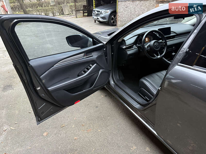 Седан Mazda 6 2018 в Киеве