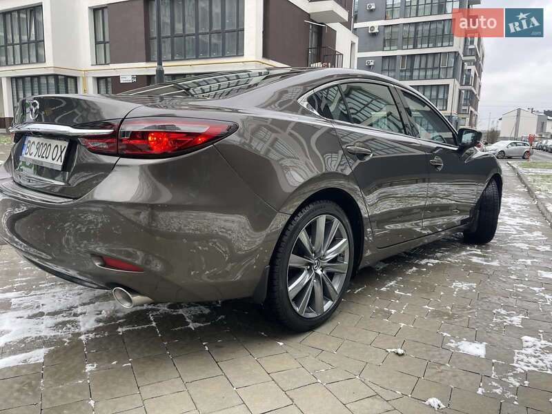 Седан Mazda 6 2018 в Львові