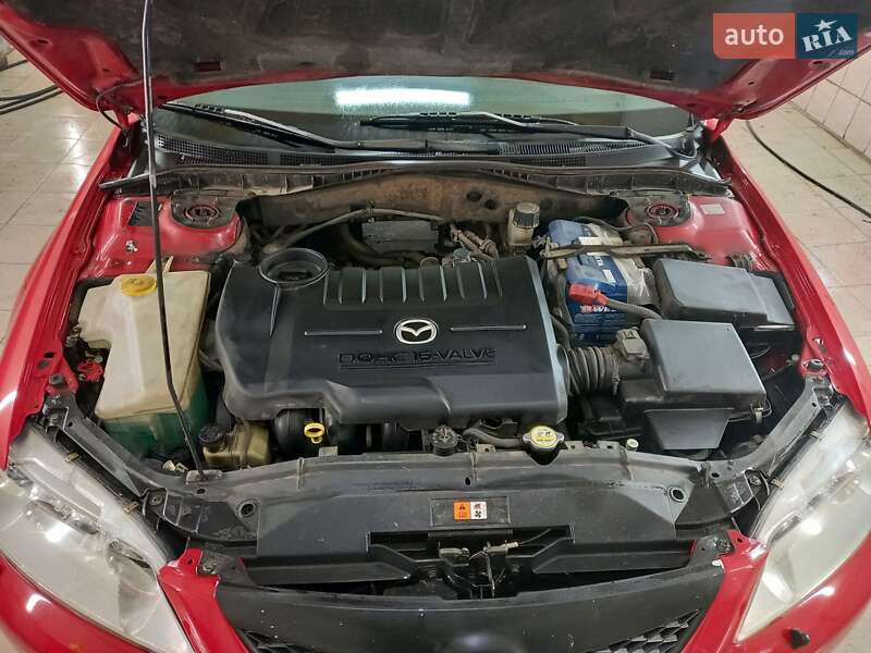 Седан Mazda 6 2004 в Одессе