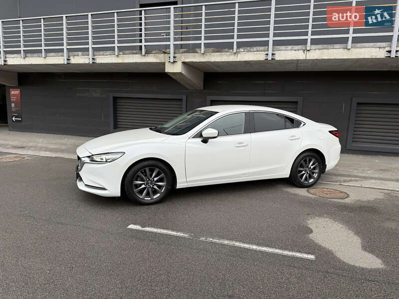 Седан Mazda 6 2019 в Киеве