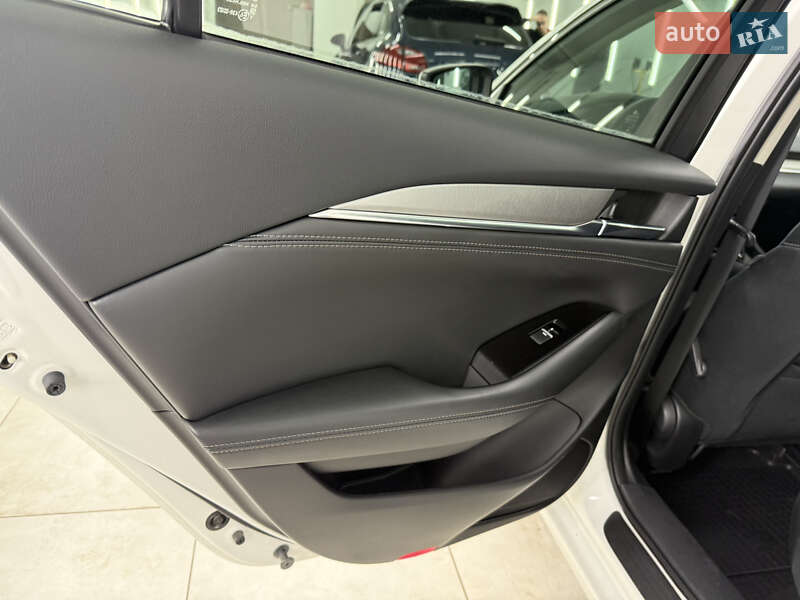 Седан Mazda 6 2019 в Киеве