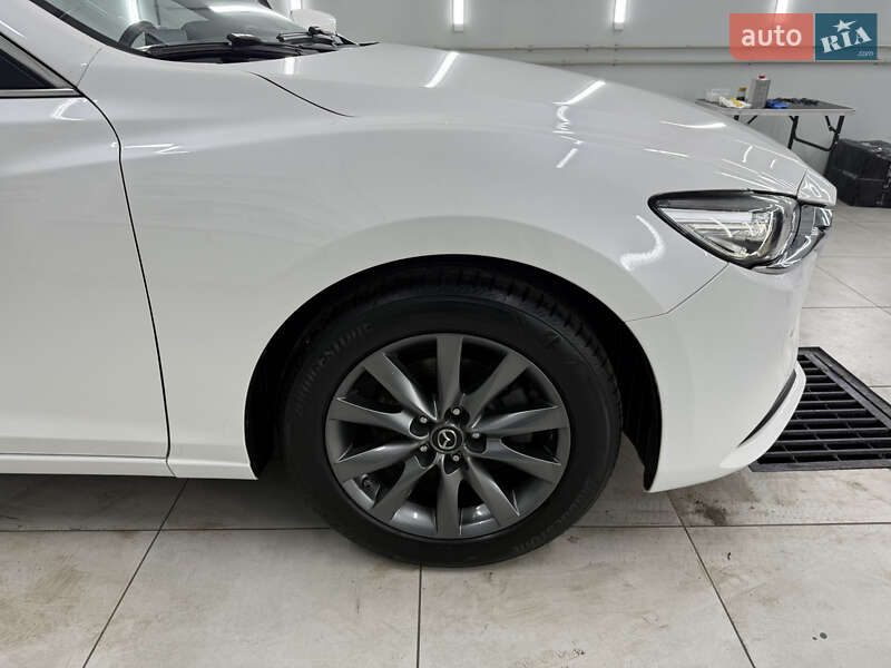 Седан Mazda 6 2019 в Киеве