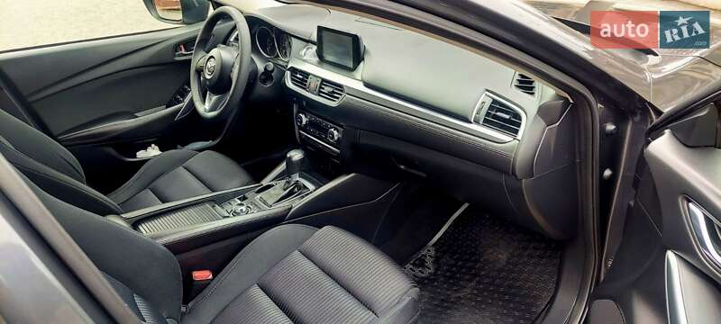 Седан Mazda 6 2016 в Луцьку