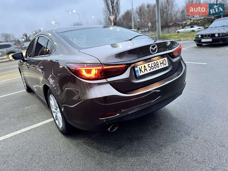Седан Mazda 6 2015 в Киеве