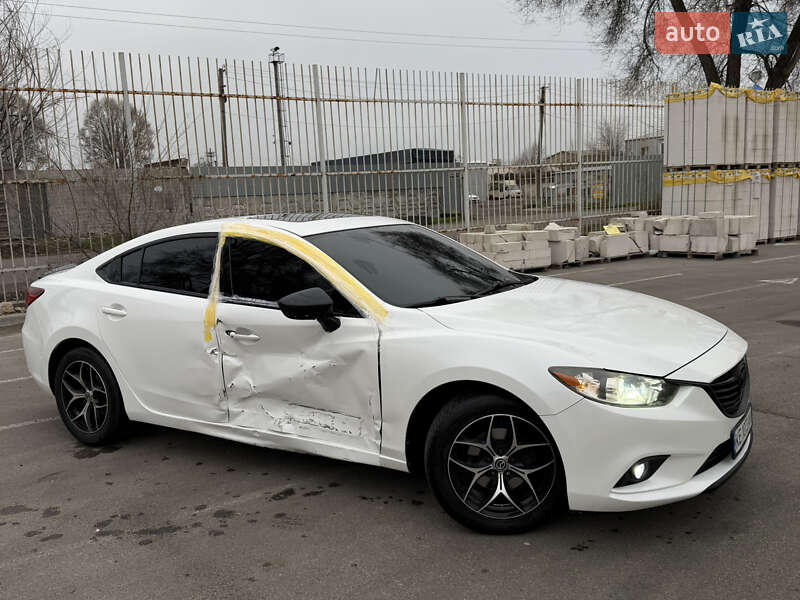 Седан Mazda 6 2013 в Дніпрі