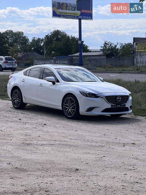 Седан Mazda 6 2015 в Кропивницком