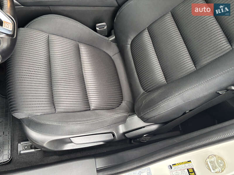 Седан Mazda 6 2017 в Запоріжжі