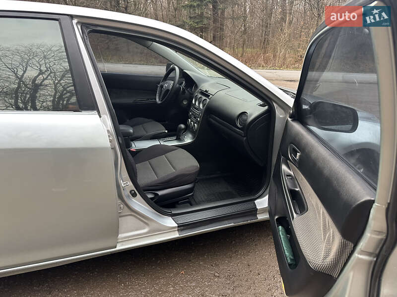 Седан Mazda 6 2003 в Дрогобичі