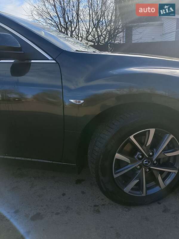 Седан Mazda 6 2008 в Ватутино