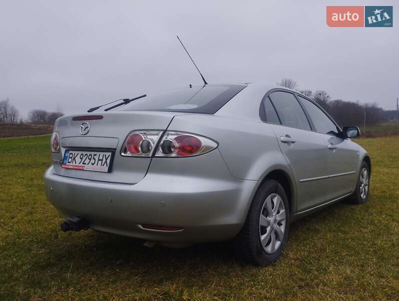 Лифтбек Mazda 6 2005 в Здолбунове