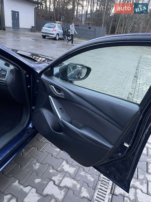 Седан Mazda 6 2012 в Ивано-Франковске