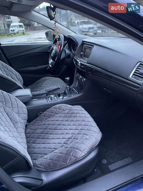 Седан Mazda 6 2012 в Ивано-Франковске