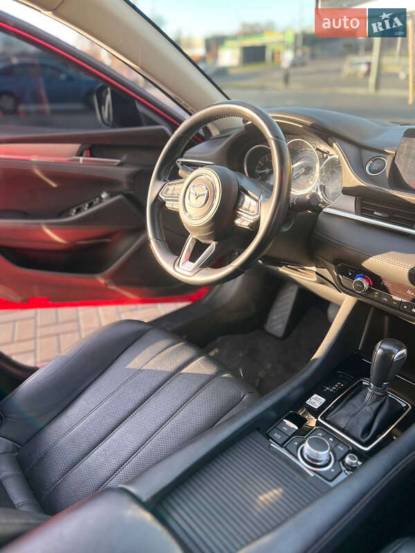 Седан Mazda 6 2018 в Днепре