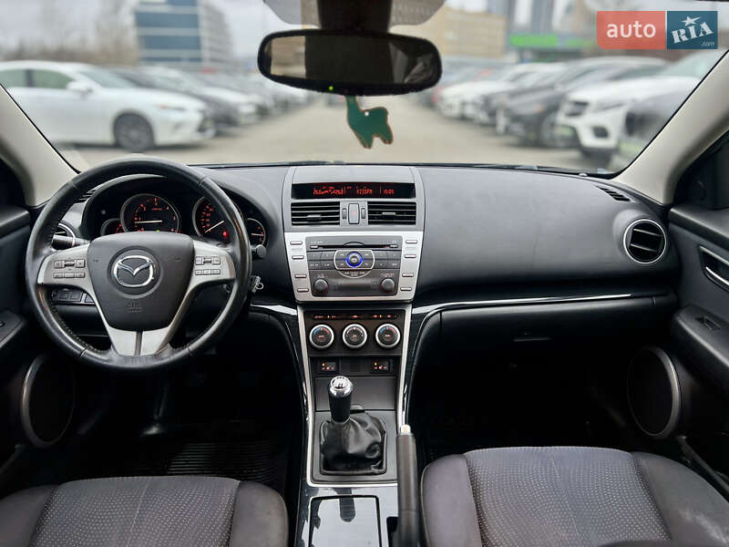Лифтбек Mazda 6 2009 в Киеве фото 42 Лифтбек Mazda 6 2009 в Киеве