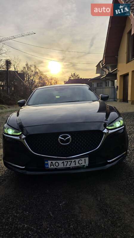 Седан Mazda 6 2018 в Ужгороде