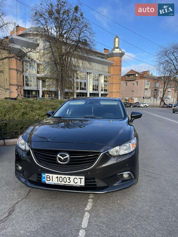 Седан Mazda 6 2015 в Полтаві