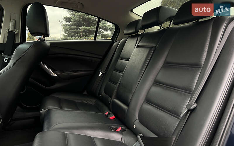 Седан Mazda 6 2017 в Львові