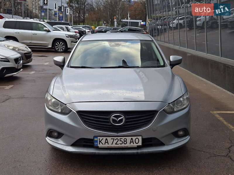 Седан Mazda 6 2016 в Киеве