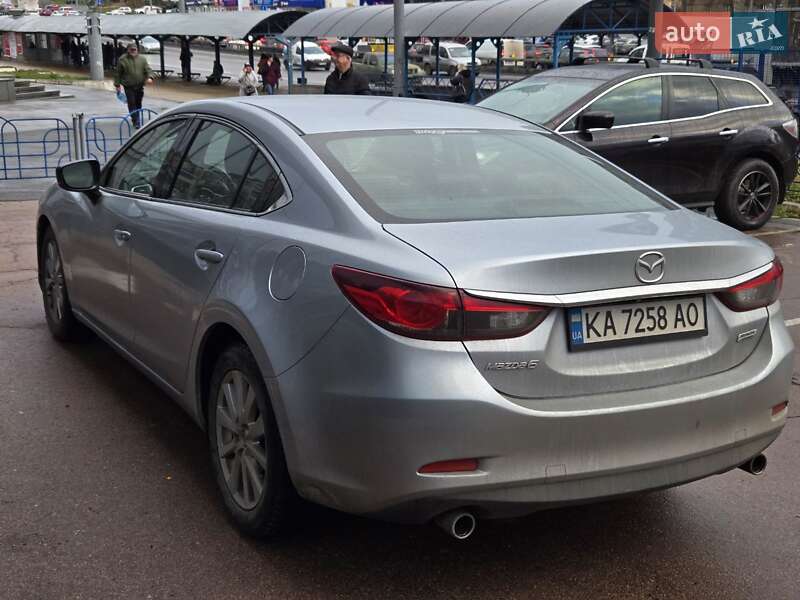 Седан Mazda 6 2016 в Киеве