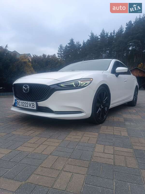 Mazda 6 2021