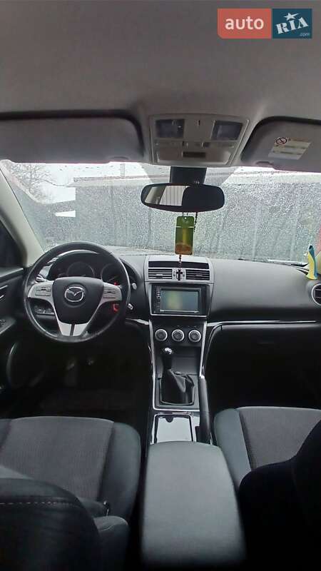 Универсал Mazda 6 2008 в Полонном