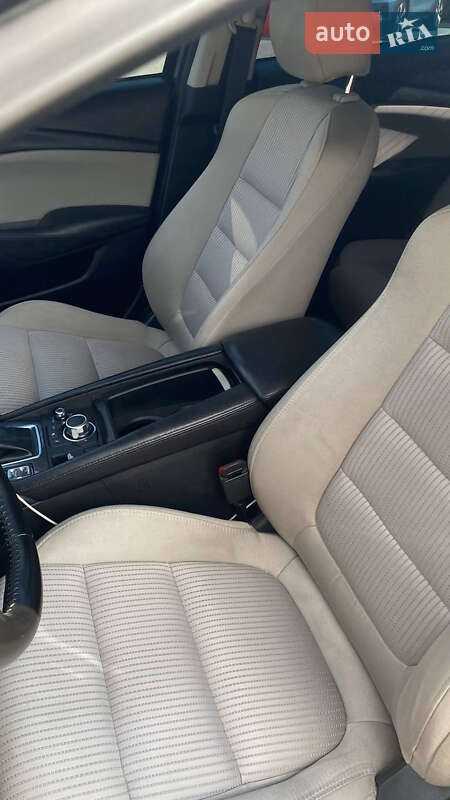 Седан Mazda 6 2015 в Киеве