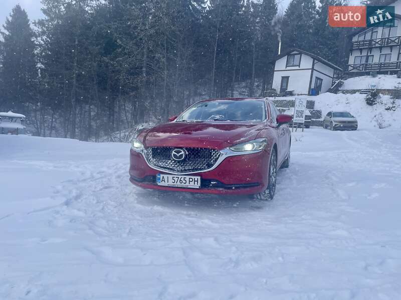 Седан Mazda 6 2020 в Вишневом