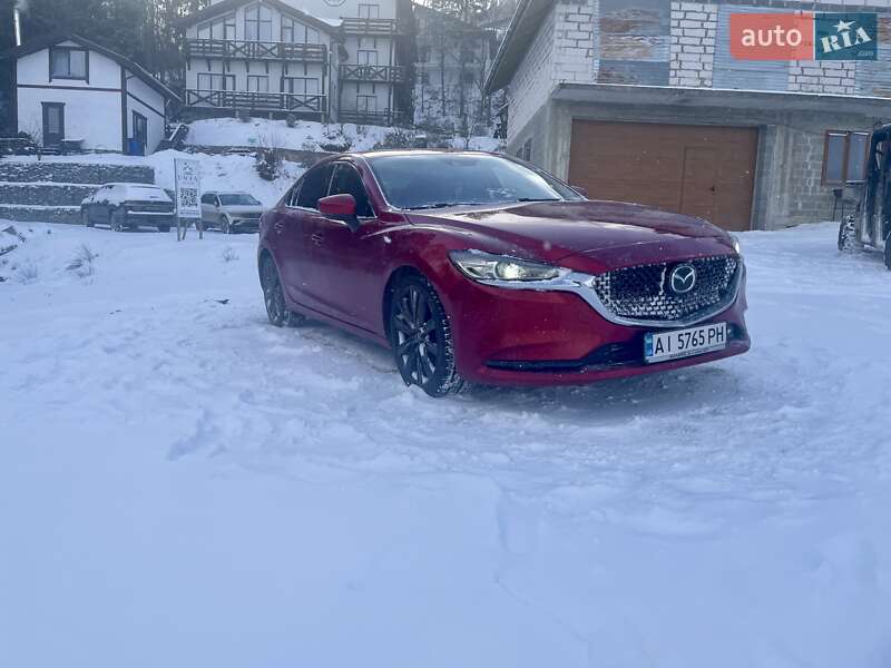 Седан Mazda 6 2020 в Вишневом