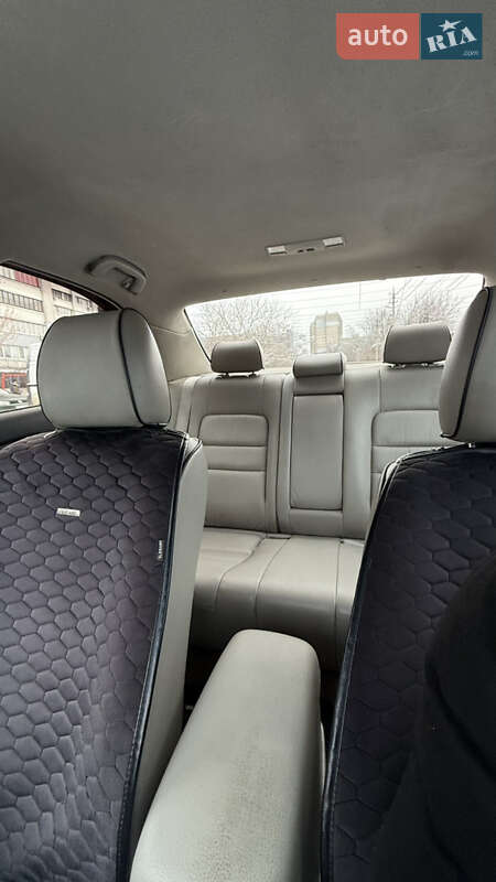 Седан Mazda 6 2007 в Днепре
