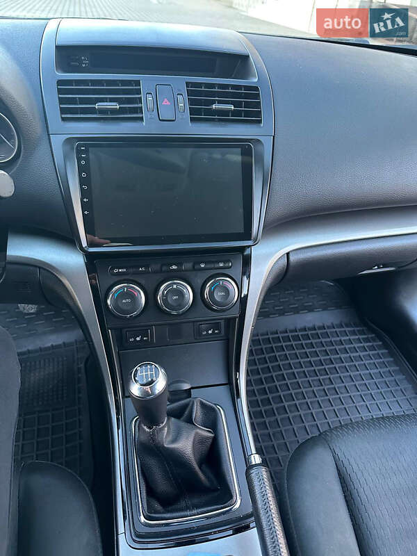 Универсал Mazda 6 2011 в Стрые
