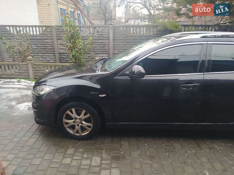 Универсал Mazda 6 2012 в Запорожье