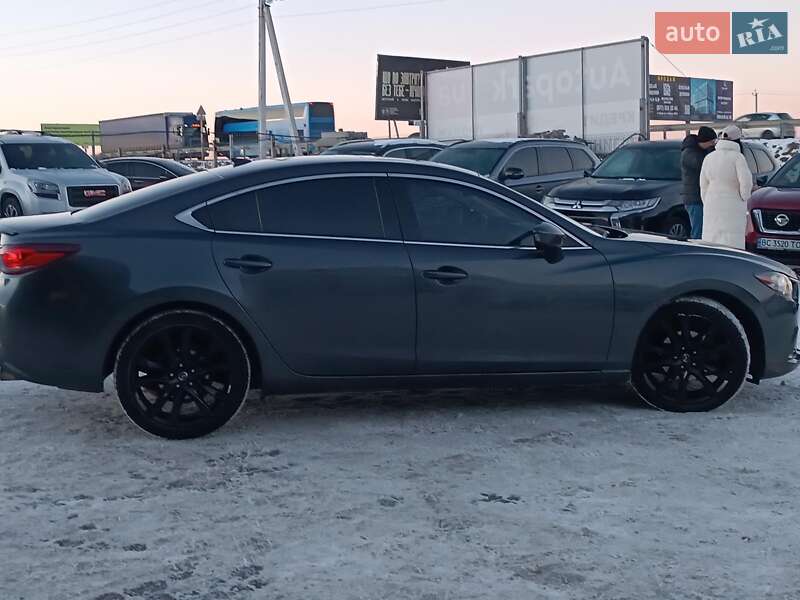 Седан Mazda 6 2014 в Львове