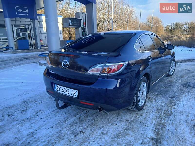 Седан Mazda 6 2010 в Дубно