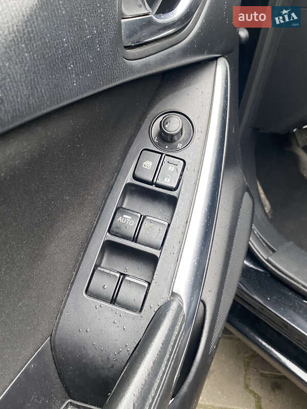 Седан Mazda 6 2013 в Черкассах