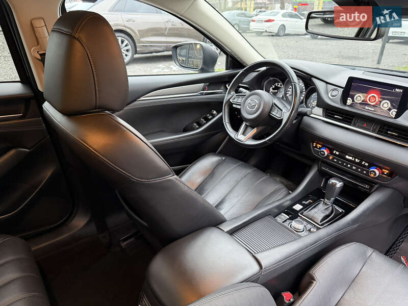 Седан Mazda 6 2018 в Ужгороде