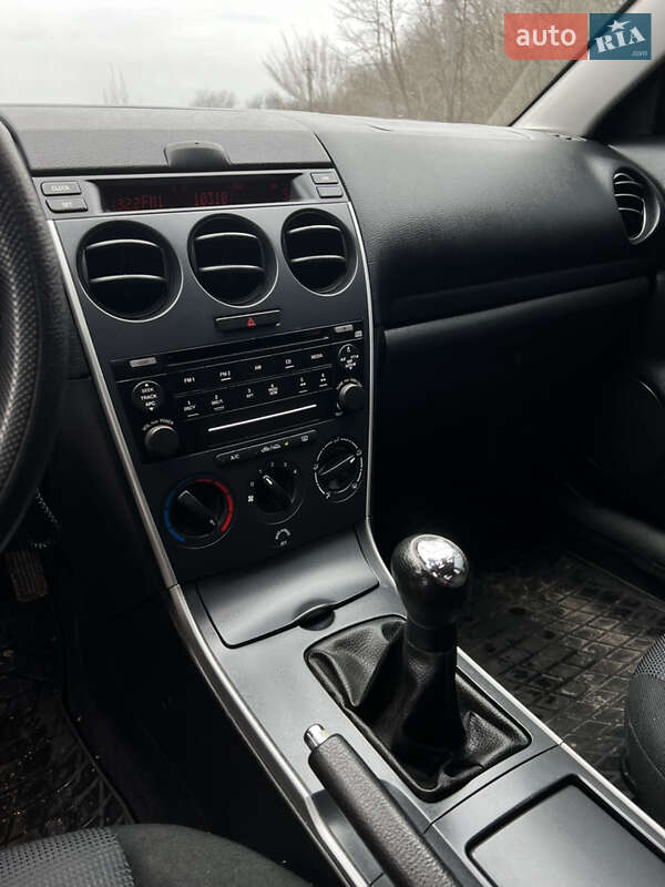 Седан Mazda 6 2005 в Запорожье