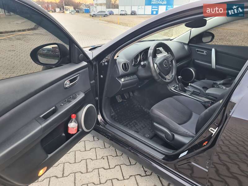 Седан Mazda 6 2007 в Черновцах