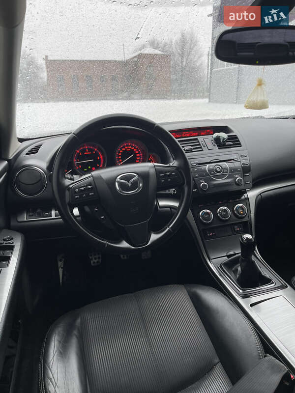 Лифтбек Mazda 6 2011 в Бершади