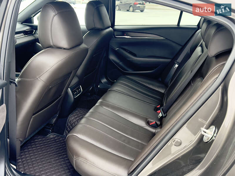 Седан Mazda 6 2019 в Киеве