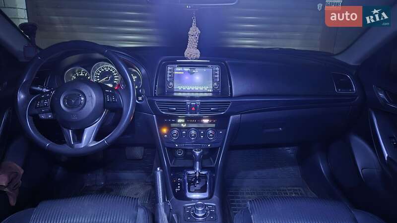 Седан Mazda 6 2014 в Миколаєві