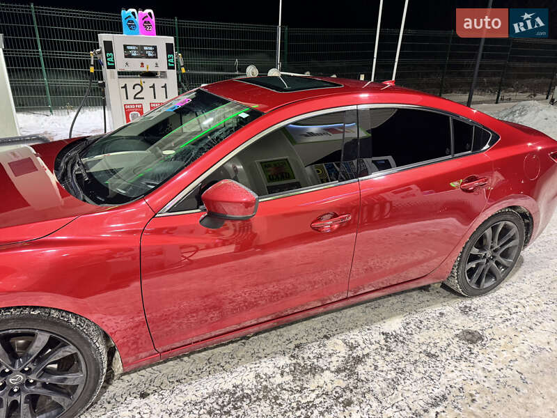 Седан Mazda 6 2016 в Киеве