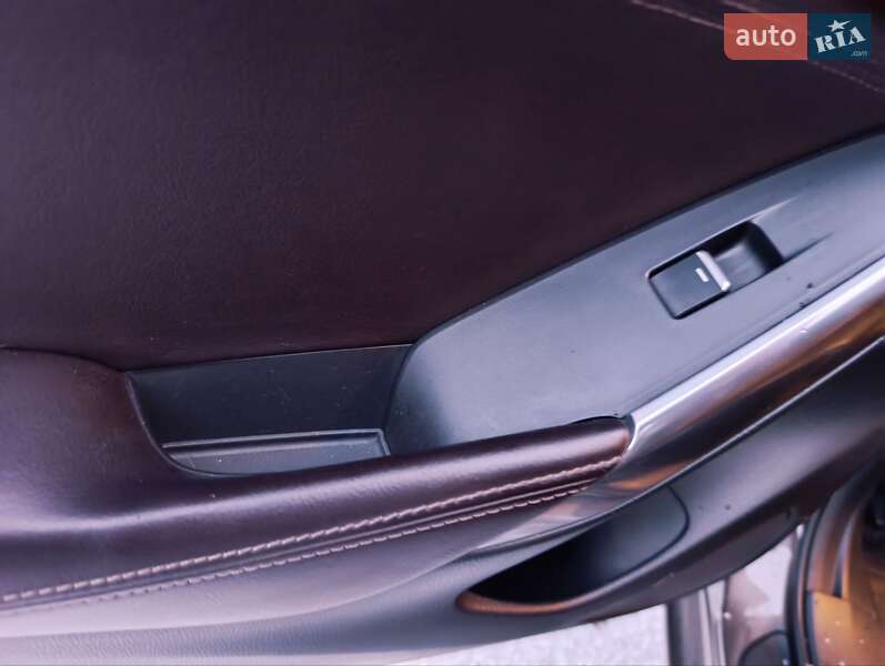 Седан Mazda 6 2017 в Кам'янському