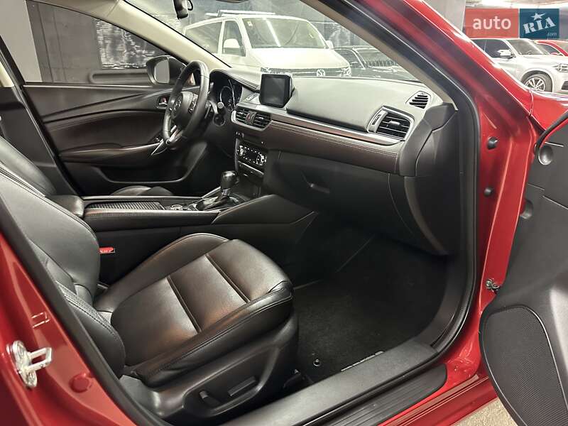 Седан Mazda 6 2017 в Харькове