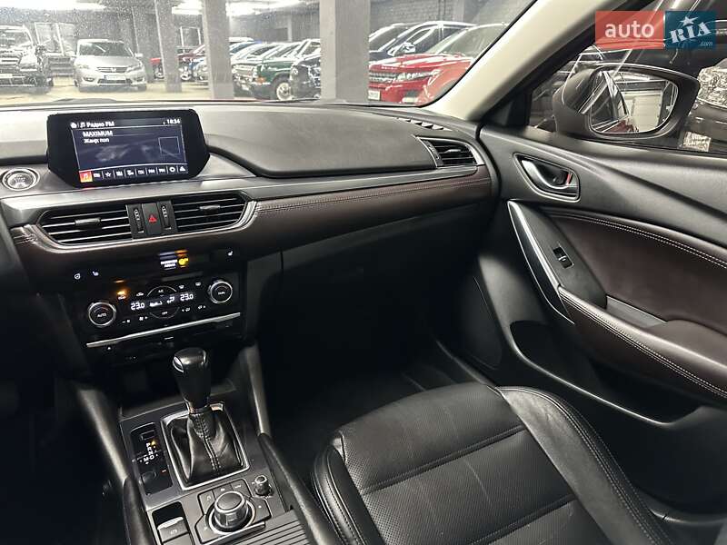 Седан Mazda 6 2017 в Харькове