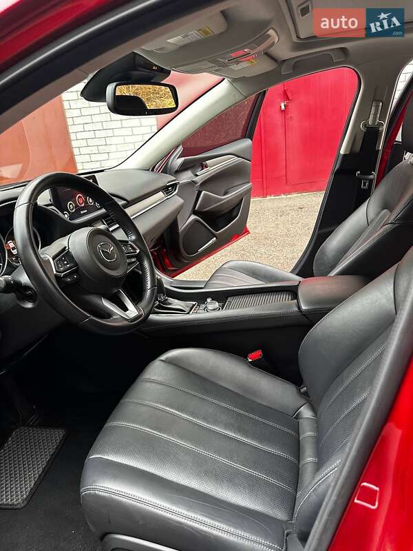 Седан Mazda 6 2019 в Киеве